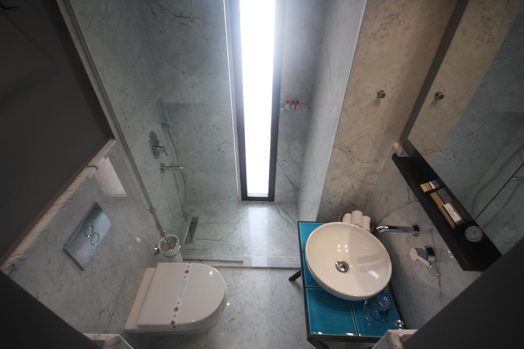 La Casa Pera Suites Istanboel Kamer foto